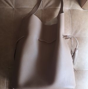 Tote